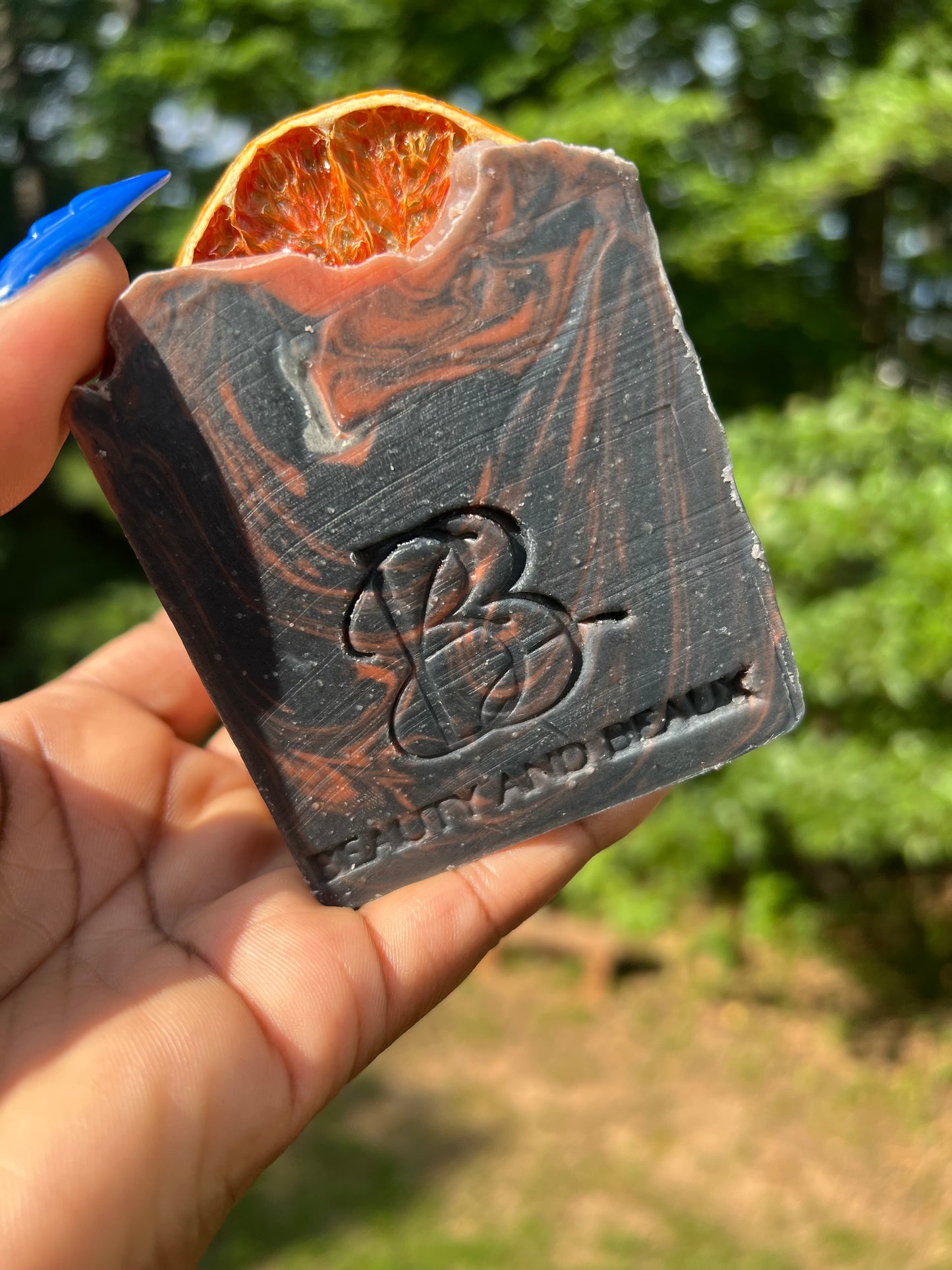 Grapefruit Charcoal Breakout Bar